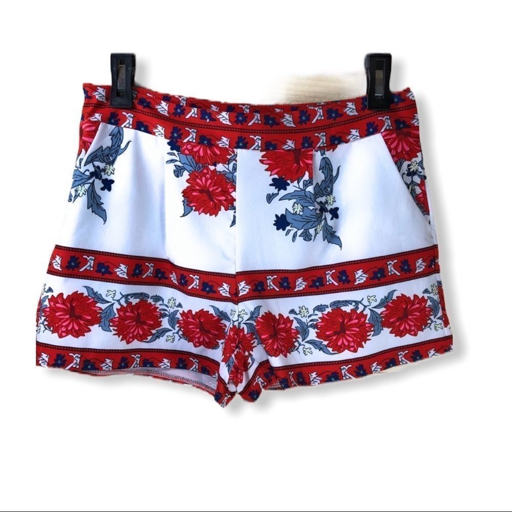 MeiLing Fashion‎ Shorts